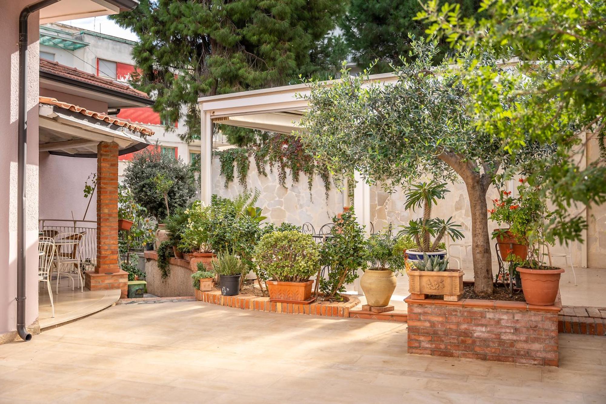 Cumpari Turiddu Bed & Breakfast Syracuse