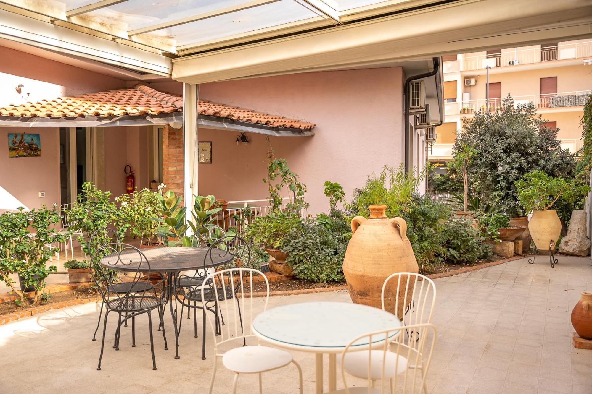 Cumpari Turiddu 3* Syracuse